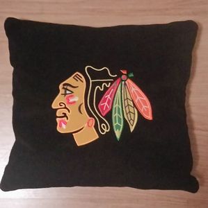 Chicago Blackhawks Pillow& Mug